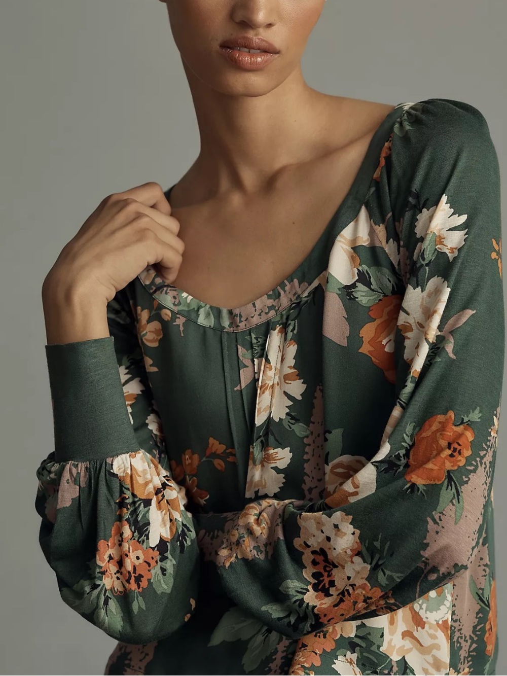 Anthropologie Tiny Raglan Green Floral Long-Sleeve Scoop-Neck Top